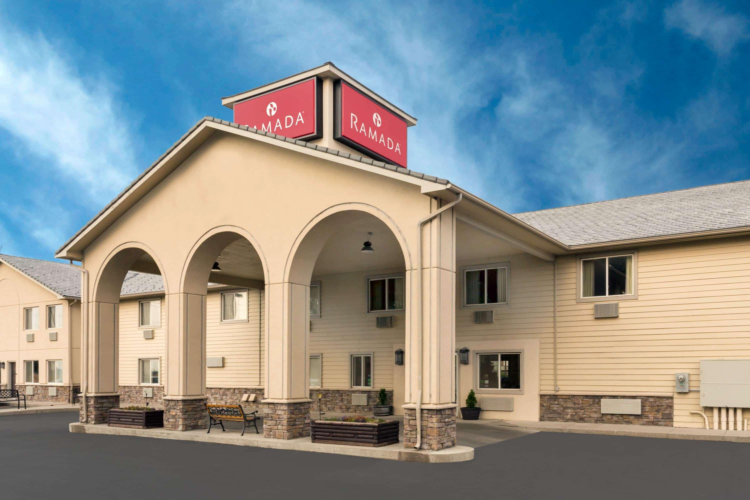 เบย์มอนต์ บาย วินด์แฮม บอซแมน Motel โบซแมน ภายนอก รูปภาพ